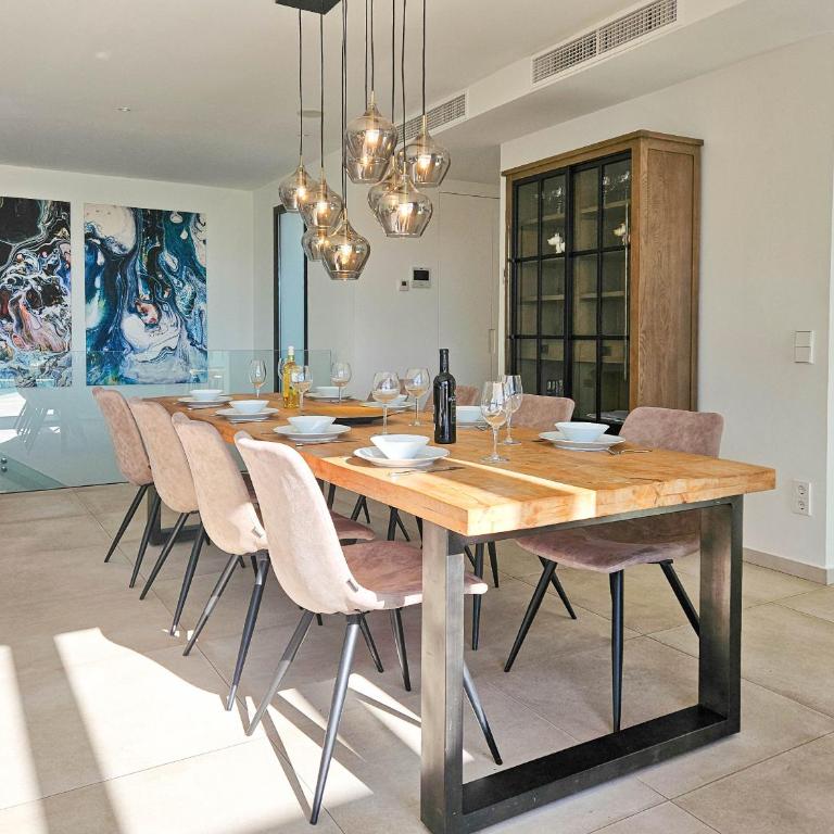 Modern 3 Bed Villa with Private Pool near La Cala - Villa con piscina privada - 11