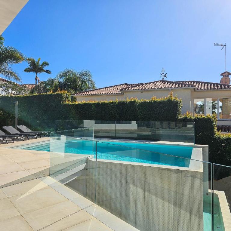 Modern 3 Bed Villa with Private Pool near La Cala - Villa con piscina privada - 50