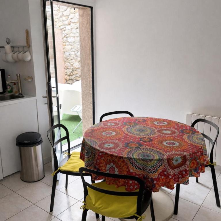 Au cœur du village de Gruissan - Apartment mit 1 Schlafzimmer - 4