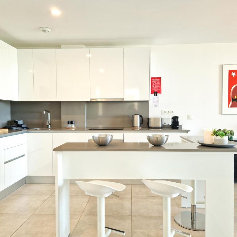 Modern 2 bedroom apt Casa Banderas in La Cala - Apartamento de 2 dormitorios con vistas - 18