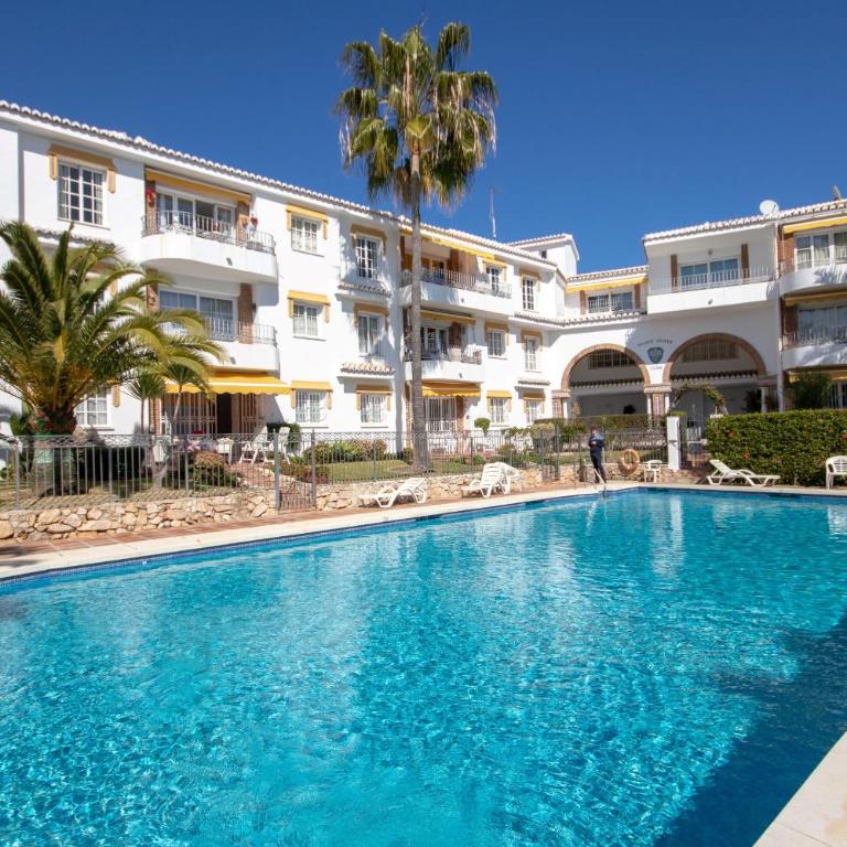 2 bedroom apt in La Cala de Mijas 100m from Beach - Apartamento de 2 dormitorios - 1