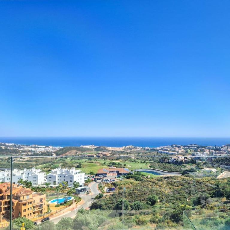 Modern 2 bedroom apartment in One Heights La Cala - Apartamento de 2 dormitorios con vistas - 3