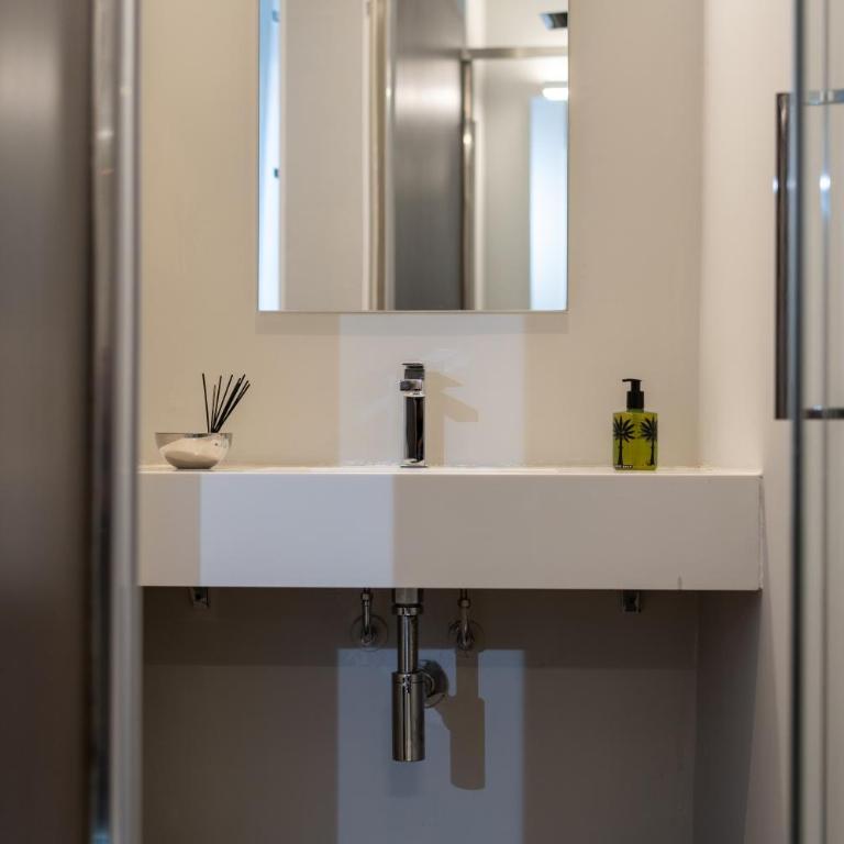 PgrHome Riverside - Appartamento con 3 Camere da Letto - 65