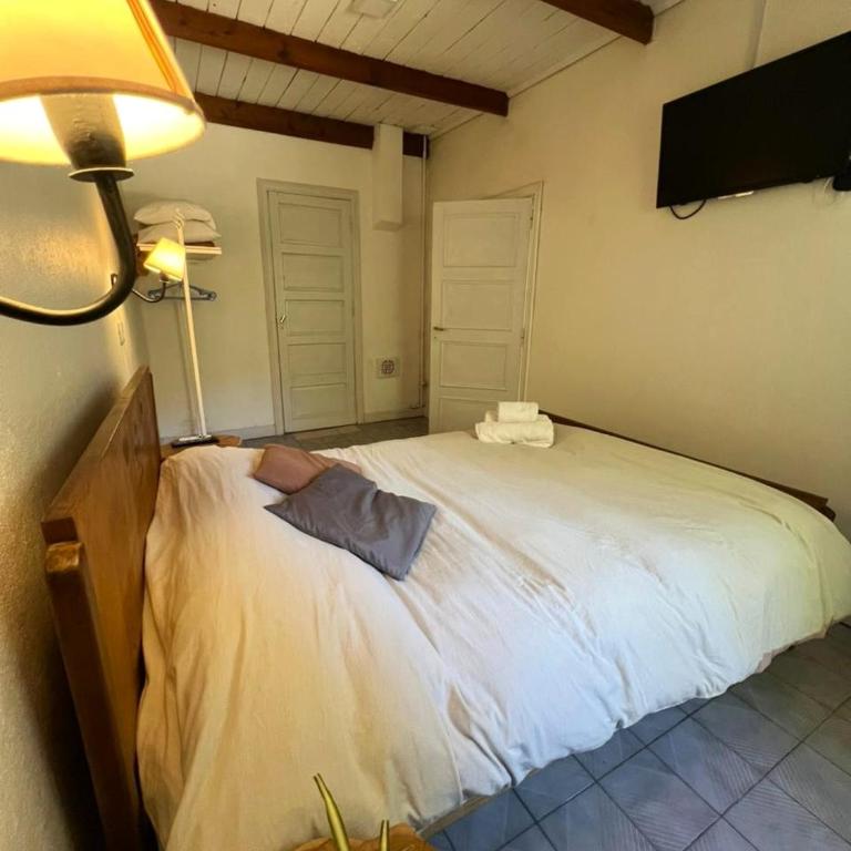 Departamento Céntrico 3 - One-Bedroom Apartment with Garden View - 4