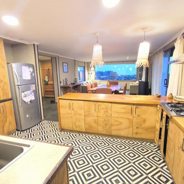 Espectacular casa en el corazon de punta de lobos - Three-Bedroom House - 16