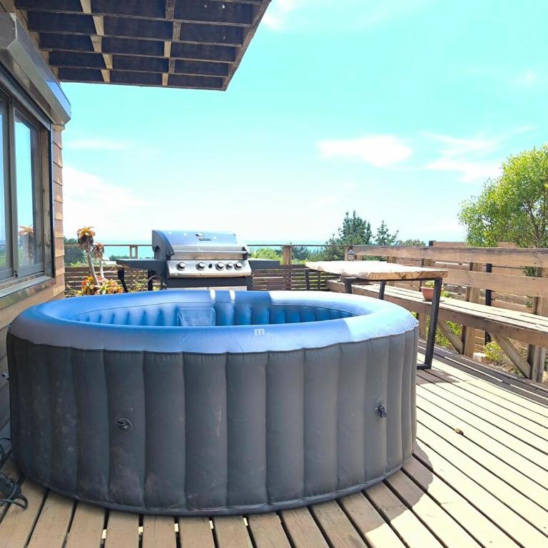 Espectacular casa en el corazon de punta de lobos - Three-Bedroom House - 18