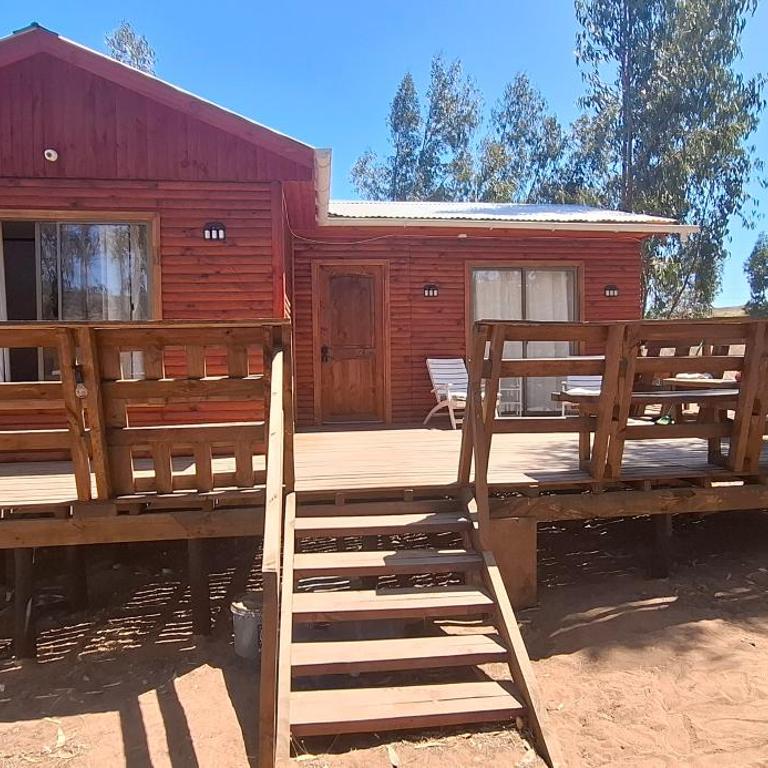 cabaña con playa y campo - Three-Bedroom House - 4