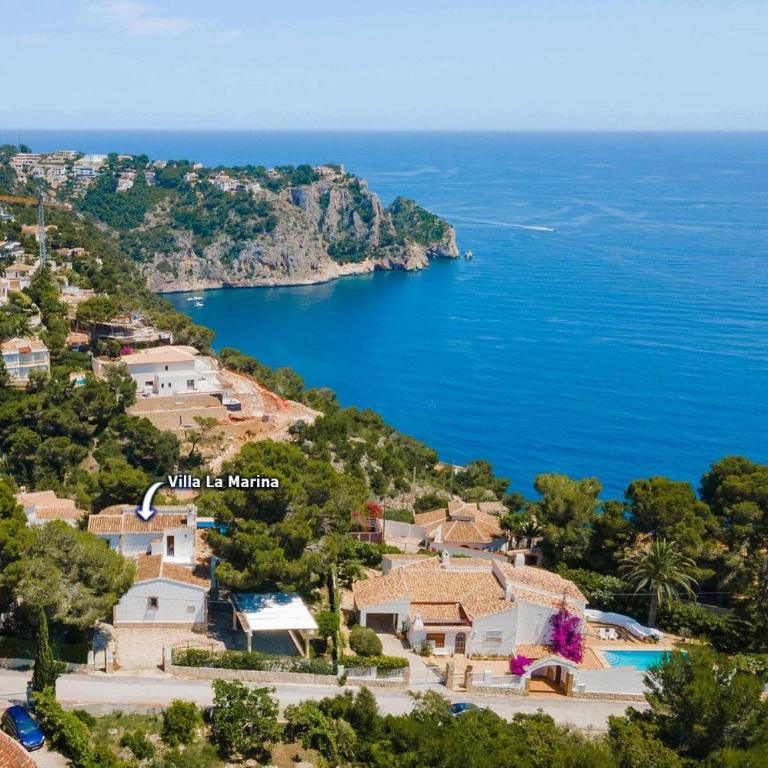 Villa La Marina by Villa Plus - Villa - 23