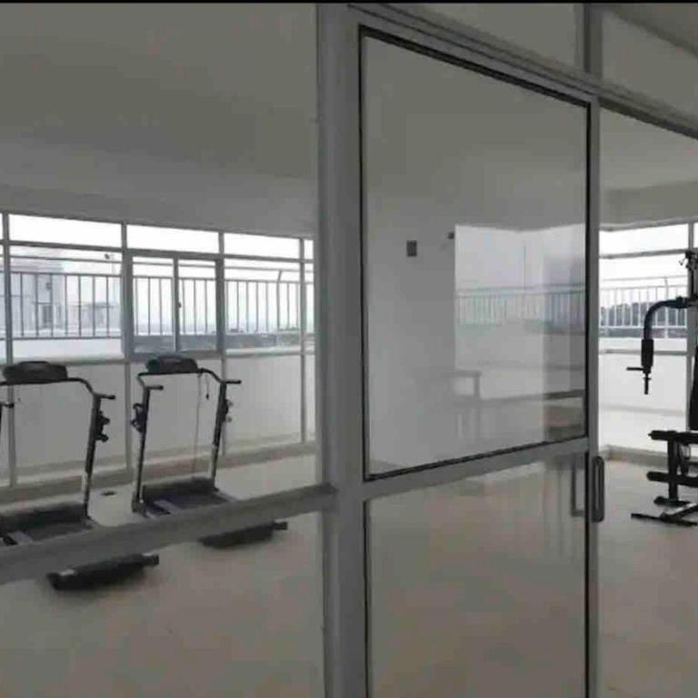 Bello apartamento piso 22 muy céntrico - Room #1586916301 - 24