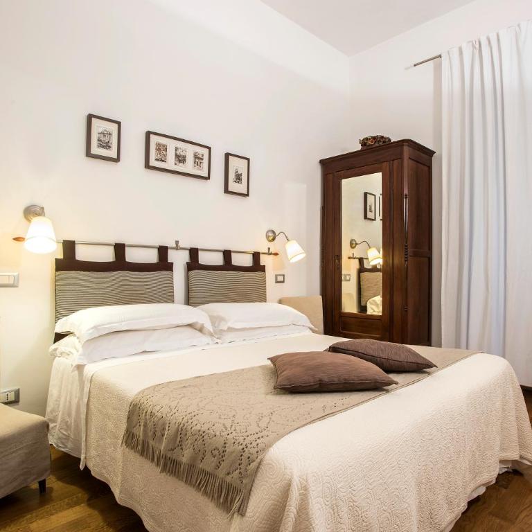 B&B Arco Del Lauro - Camera Matrimoniale/Doppia con Letti Singoli - 1
