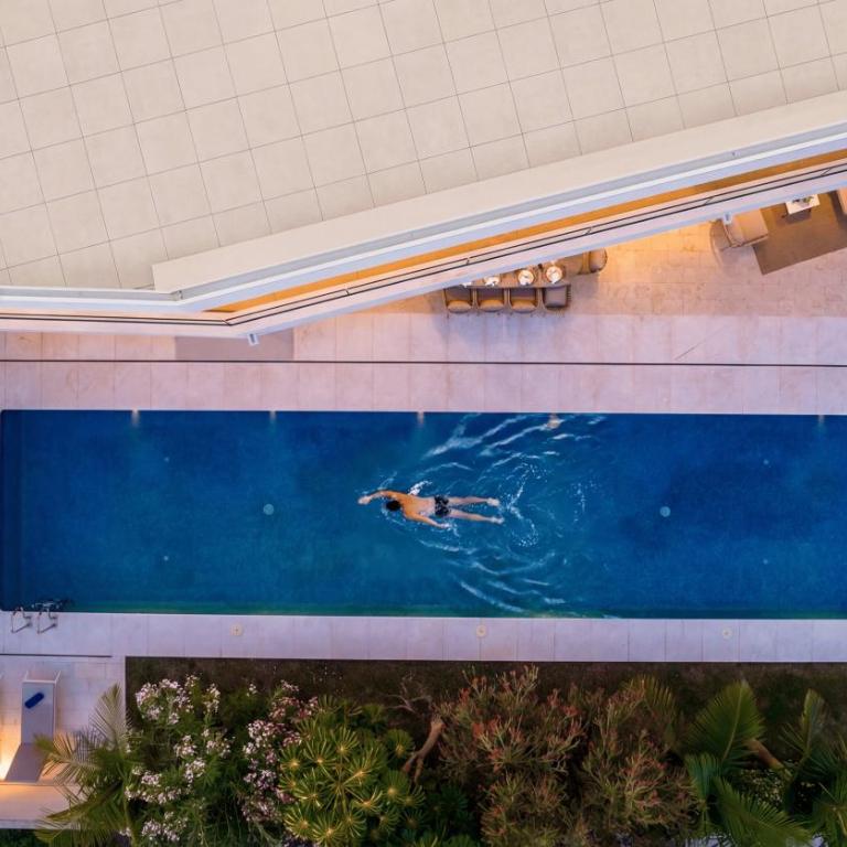 VACATION MARBELLA I Villa Velazquez, Newly-Built, Best Location in Marbella, 150m to the Beach, Heated Pool, Golden Mile, BBQ, World-Class Dining - Villa - 2