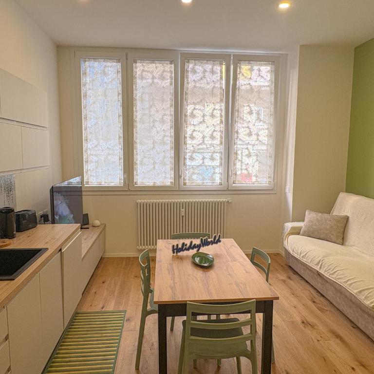 G-House by Holiday World - One-Bedroom Apartment - 4