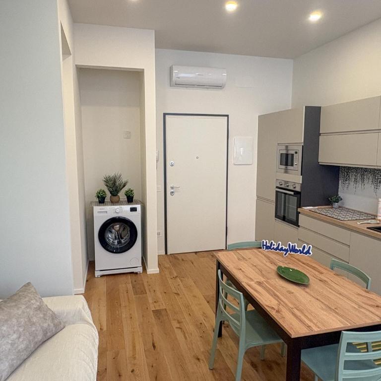 G-House by Holiday World - One-Bedroom Apartment - 1
