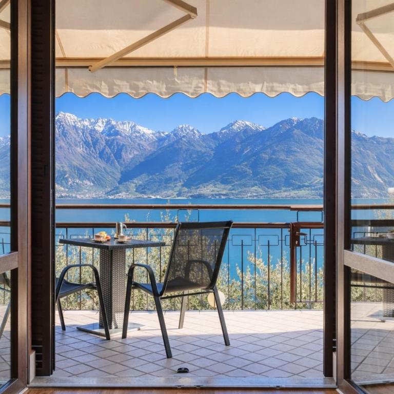 Mont&Lac Lake View Apartment in Limone - One-Bedroom Apartment - 11