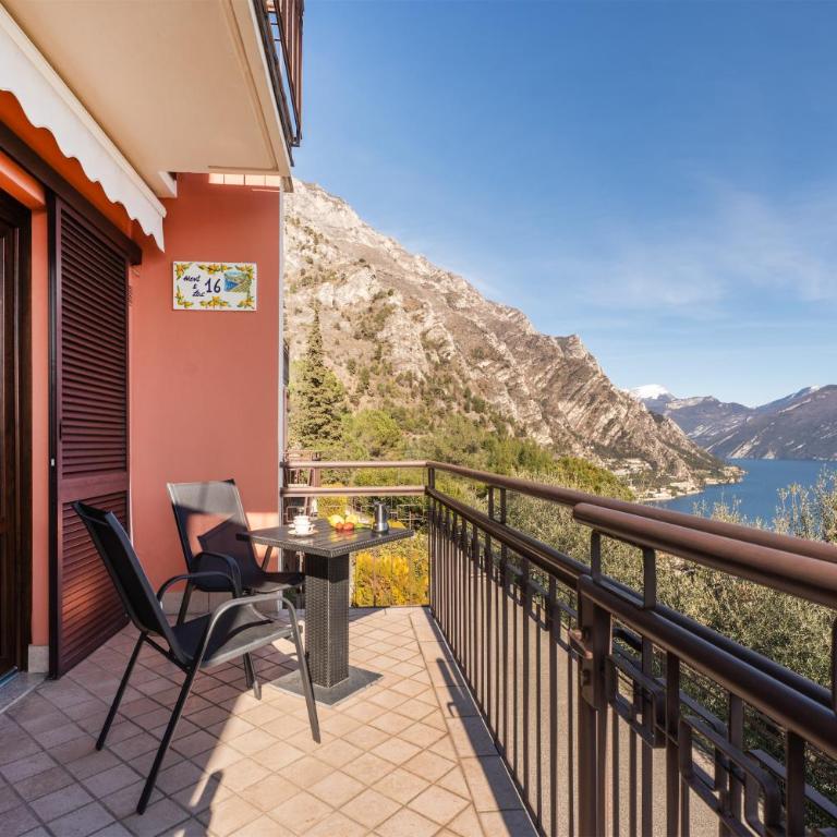 Mont&Lac Lake View Apartment in Limone - One-Bedroom Apartment - 16