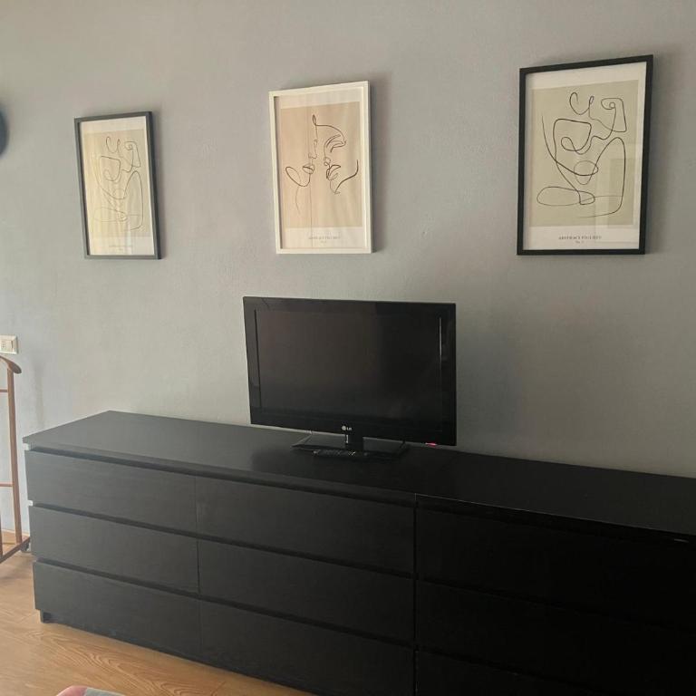Apartment in Arona - Jerry's House - 100mt dal Lago - Appartamento con 1 Camera da Letto - 23