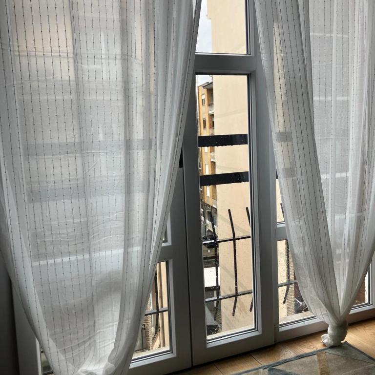 Apartment in Arona - Jerry's House - 100mt dal Lago - Appartamento con 1 Camera da Letto - 5
