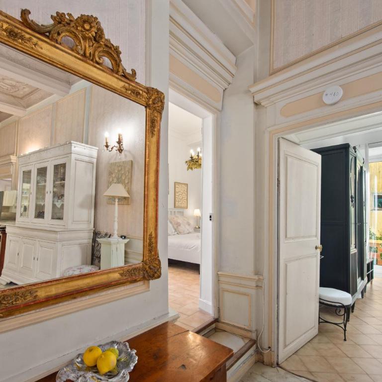 Élégant 4 pièces à deux pas de la rue piétonne - Three-Bedroom Apartment - 13
