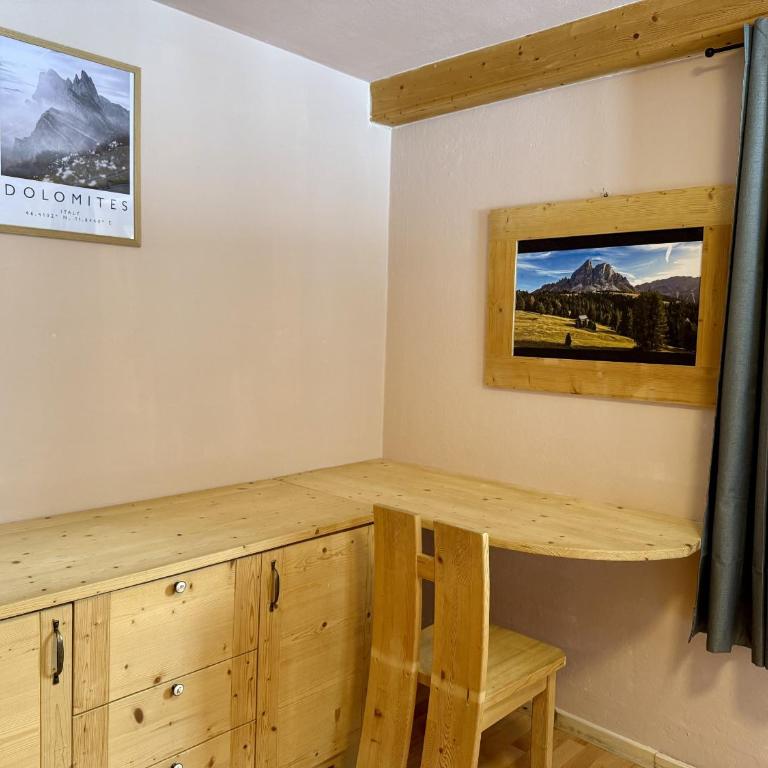 Dolomites Red Heart Lake View - Appartamento con Vista Lago - 26