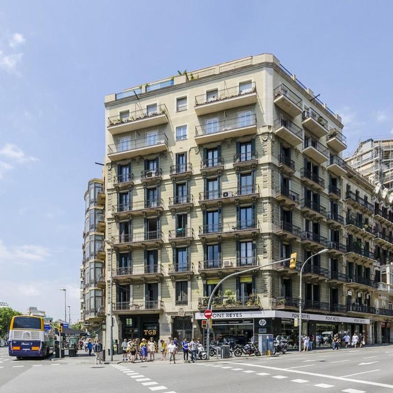 Canela Homes BARCELONA BALMES - Three-Bedroom Apartment - 5