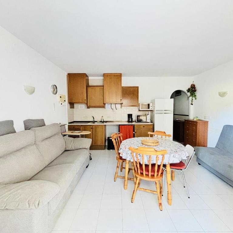 Apartamento céntrico con terraza y parking en Ciutadella - ES-258-75 - Apartment - 6