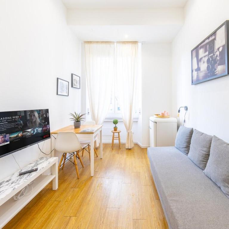 City Stay Bright and elegant apartment with WiFi - Deluxe One-Bedroom Apartment - 1