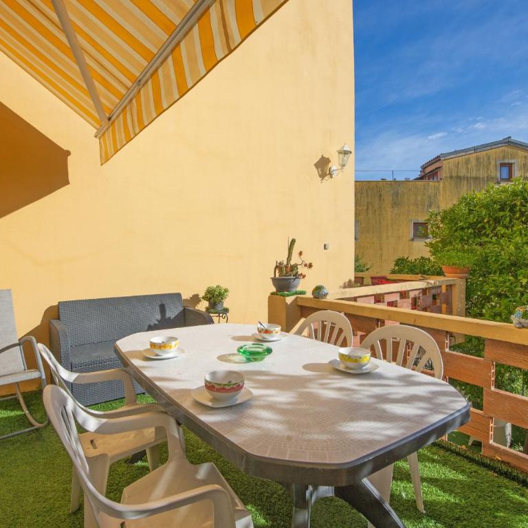 Élégant 4 pièces à deux pas de la rue piétonne - Three-Bedroom Apartment - 34