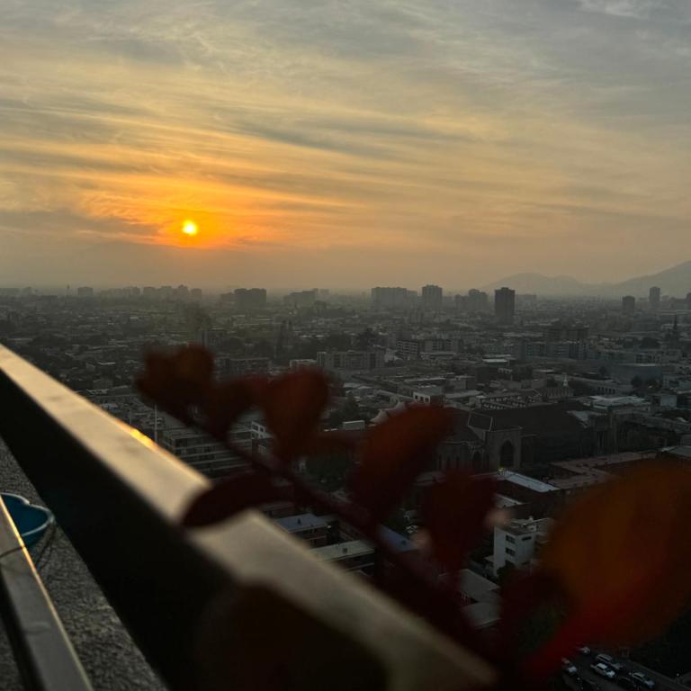 Vista al Atardecer Metro los héroes - One-Bedroom Apartment - 1