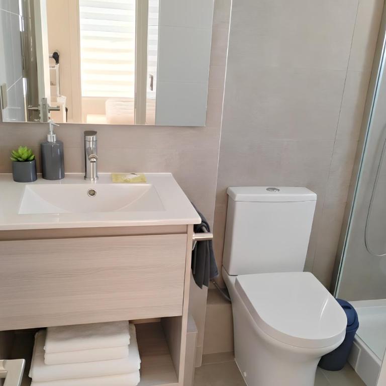 Mall Plaza Egaña I Estacionamiento I 2H2B - Two-Bedroom Apartment - 3