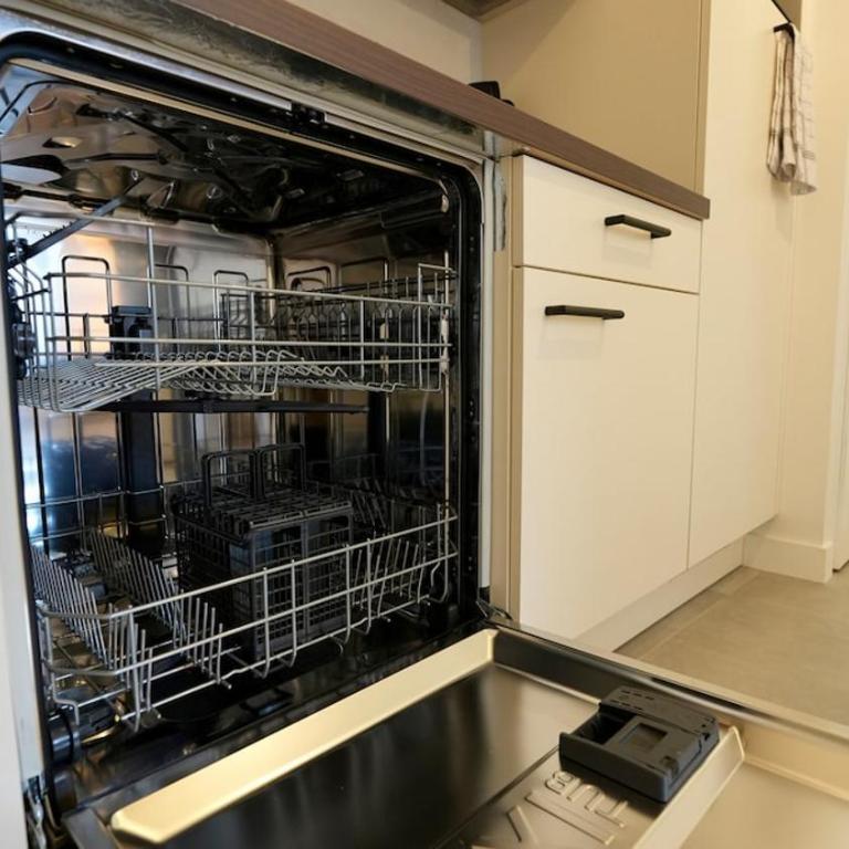 Berthelot Design au pied du tram et proche métro - Appartement 1 Chambre - 19