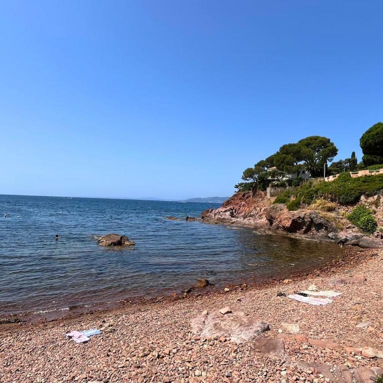 Duplex 6 personnes à 2 min de la mer avec parking - Apartment mit 2 Schlafzimmern und Terrasse - 4