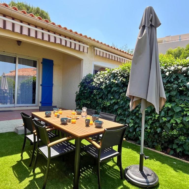 Duplex 6 personnes à 2 min de la mer avec parking - Apartment mit 2 Schlafzimmern und Terrasse - 1