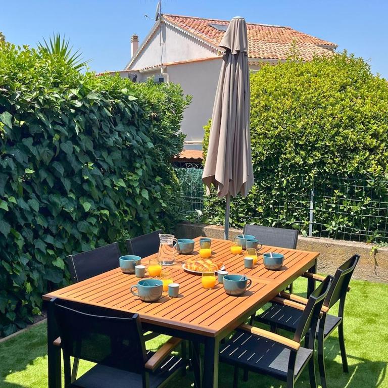 Duplex 6 personnes à 2 min de la mer avec parking - Apartment mit 2 Schlafzimmern und Terrasse - 28