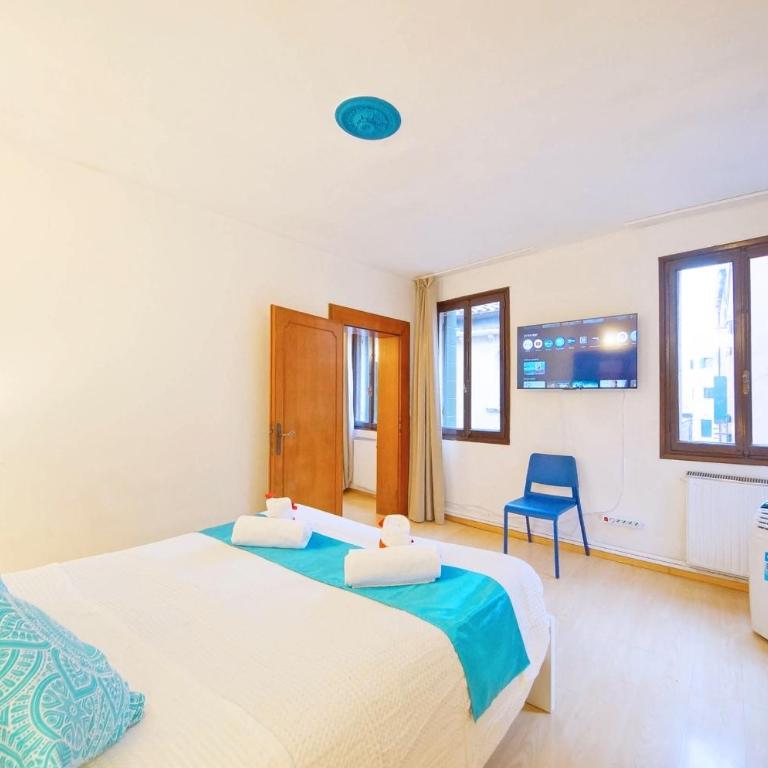 DolceVita Apartments N 530 San Marco - Three-Bedroom Apartment - 13