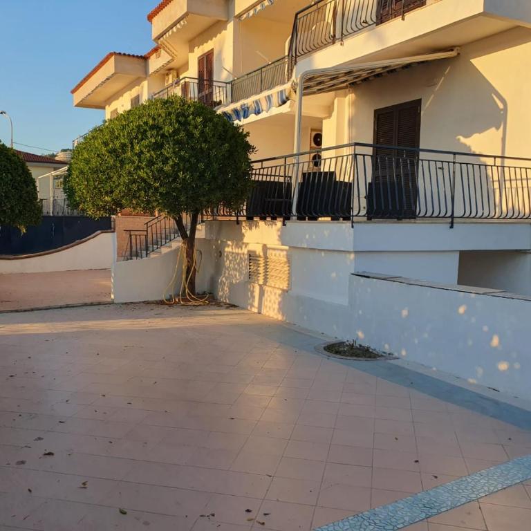 Casa fronte mare con terrazzone - Two-Bedroom Apartment - 15