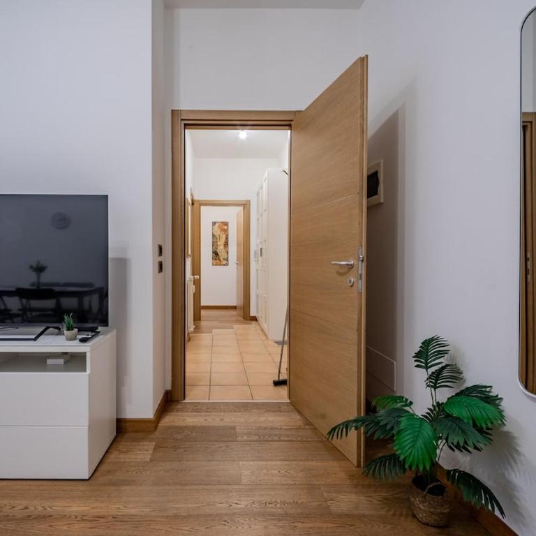 Verona Centro - Trilocale con Balcone - Ideale per Famiglie - Verona Feeling - Appartamento con 2 Camere da Letto, Balcone e Terrazza - 27