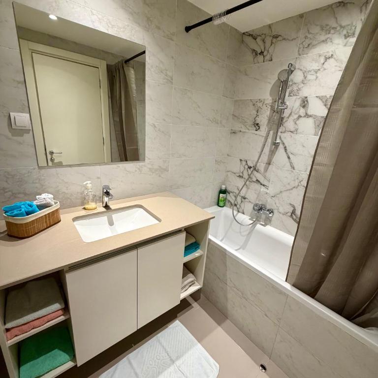 The Gates Apartments Belgrade Waterfront - Two-Bedroom Apartment - 21