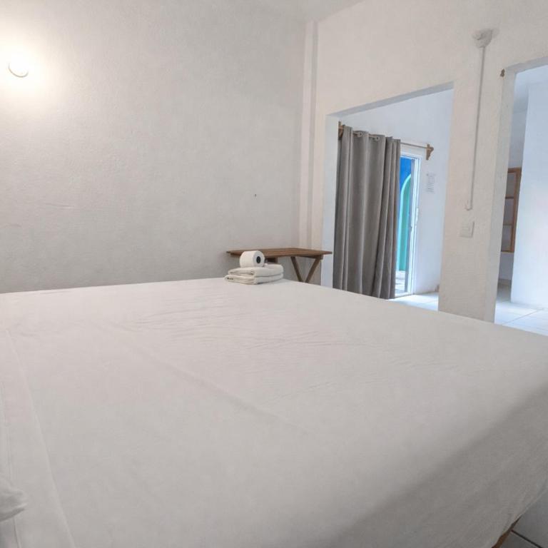 Kaia Beach Hotel - Suite - 4