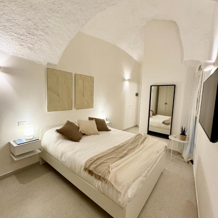 Nuovo studio nel cuore di Vernazza - Via Roma 17 - Double Room with Private Bathroom - 2