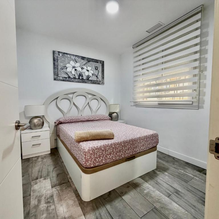 A8 - Apartamento en La Carihuela, 2 dormitorios, Wifi, a 100 metros de la playa - Apartamento - 3