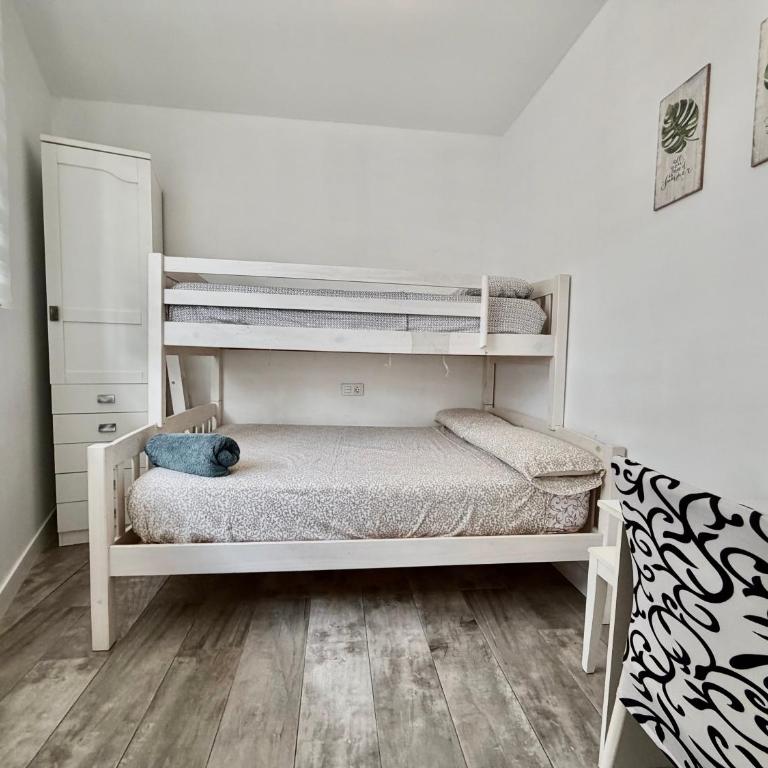 A8 - Apartamento en La Carihuela, 2 dormitorios, Wifi, a 100 metros de la playa - Apartamento - 5