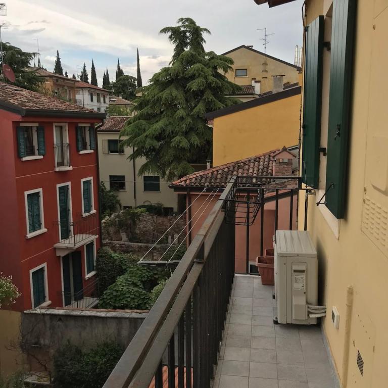 Accogliente Nido nel Cuore di Verona - Appartamento con 1 Camera da Letto - 12
