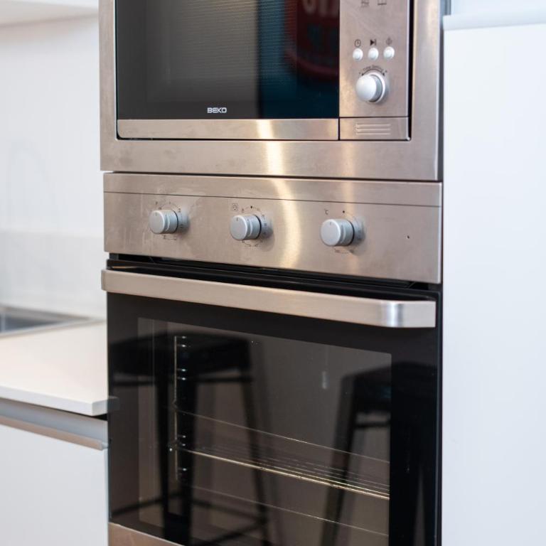 PgrHome Riverside - Appartamento con 3 Camere da Letto - 70