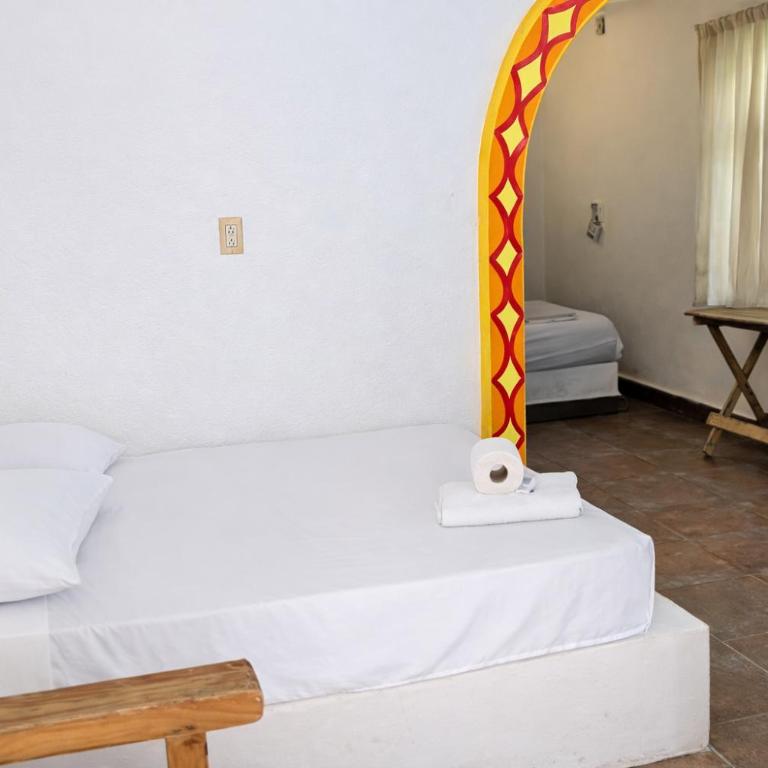 Kaia Beach Hotel - Habitación Doble con baño privado - 2 camas - 7