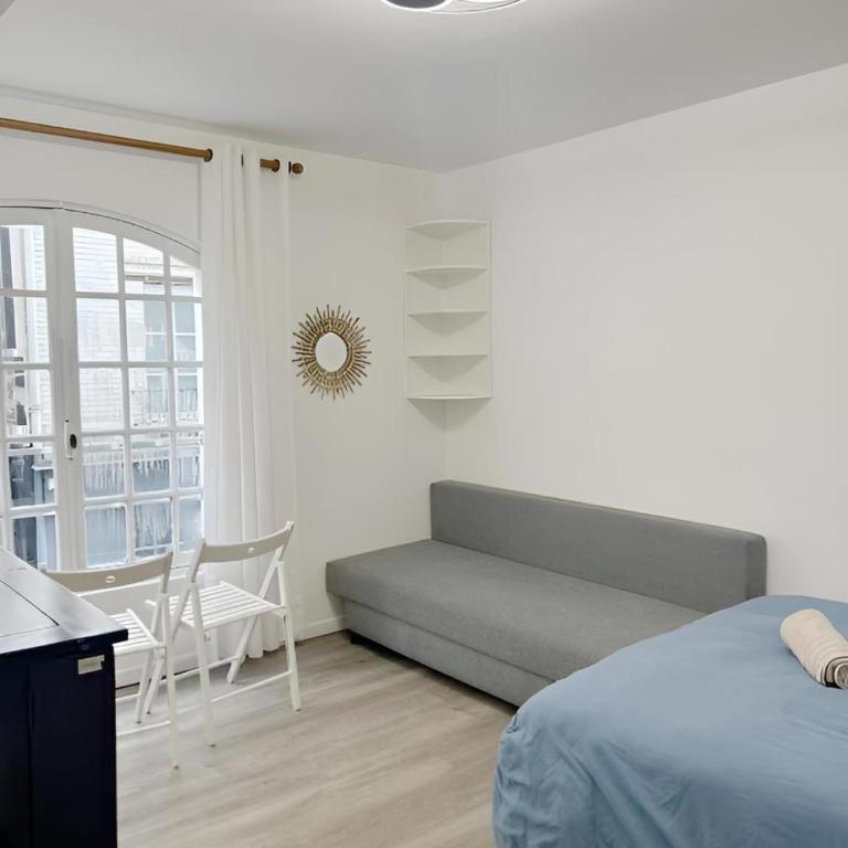Eiffel Tower Magnificent Paris - One-Bedroom Apartment - 2