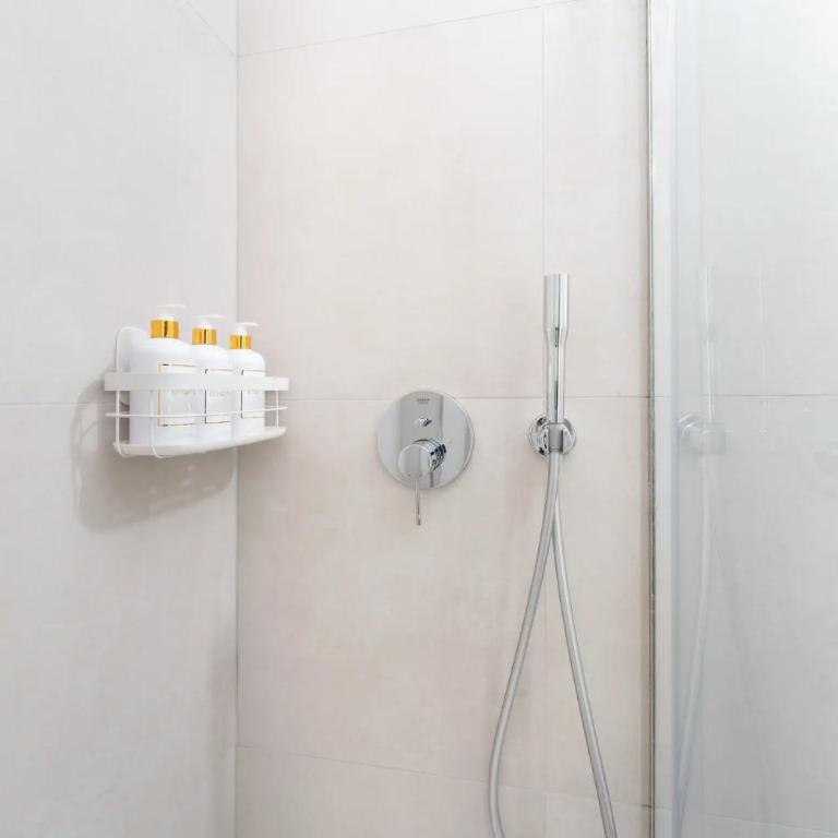 Opera Boutique Rooms - Suite - 4