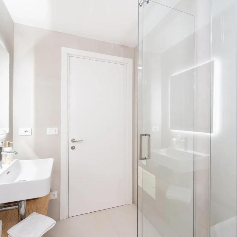 Opera Boutique Rooms - Suite - 3