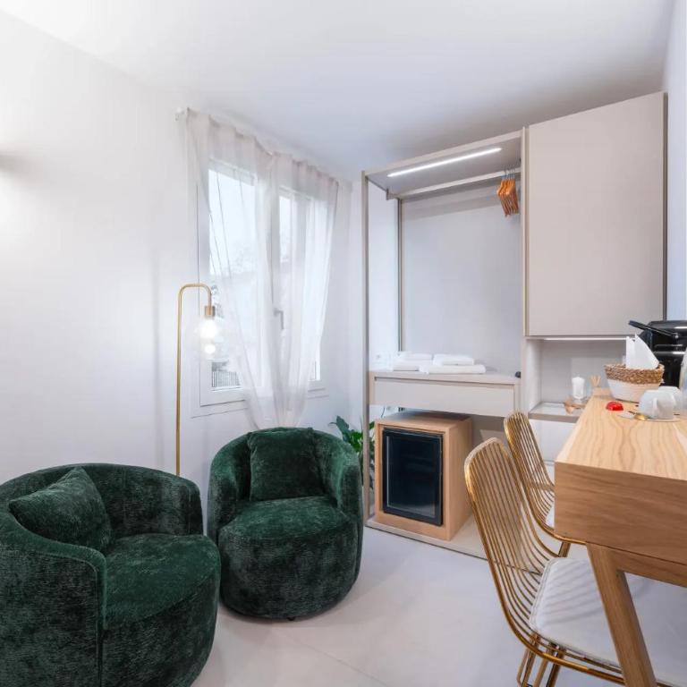 Opera Boutique Rooms - Suite - 2