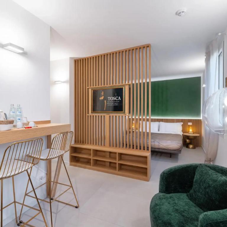 Opera Boutique Rooms - Suite - 2