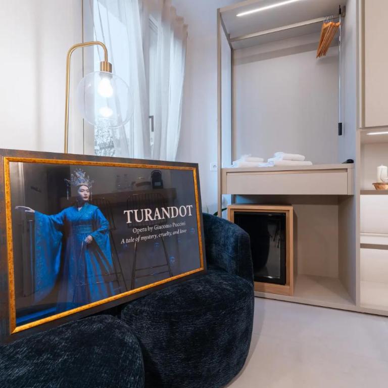 Opera Boutique Rooms - Suite - 9